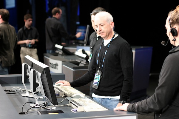 Steven Sinofsky lancia il suo blog: “Learning by Shipping”