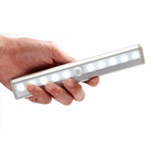 OxyLED® T-02: recensione Luce wireless a 10 LED portatile OxyLED® T-02: recensione Luce wireless a 10 LED portatile
