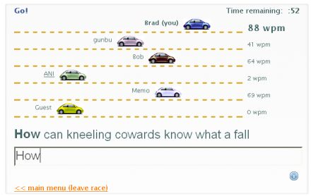 Typeracer, un gioco per migliorare la velocità di digitazione di testi divertendosi.